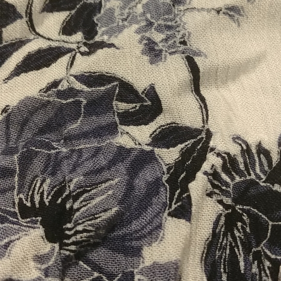 NWT INC International Concepts Top - Picture 5 of 5